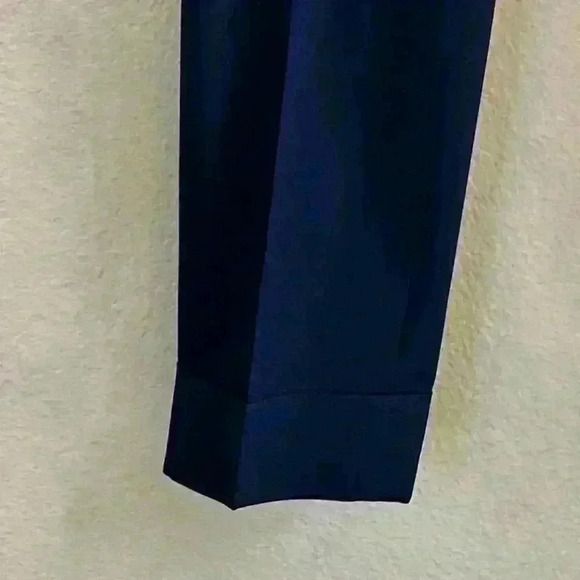 Alice + Olivia “ Employed” Wool Single Pleat Cuffed And Cropped Pants Size 4 - Picture 6 of 7